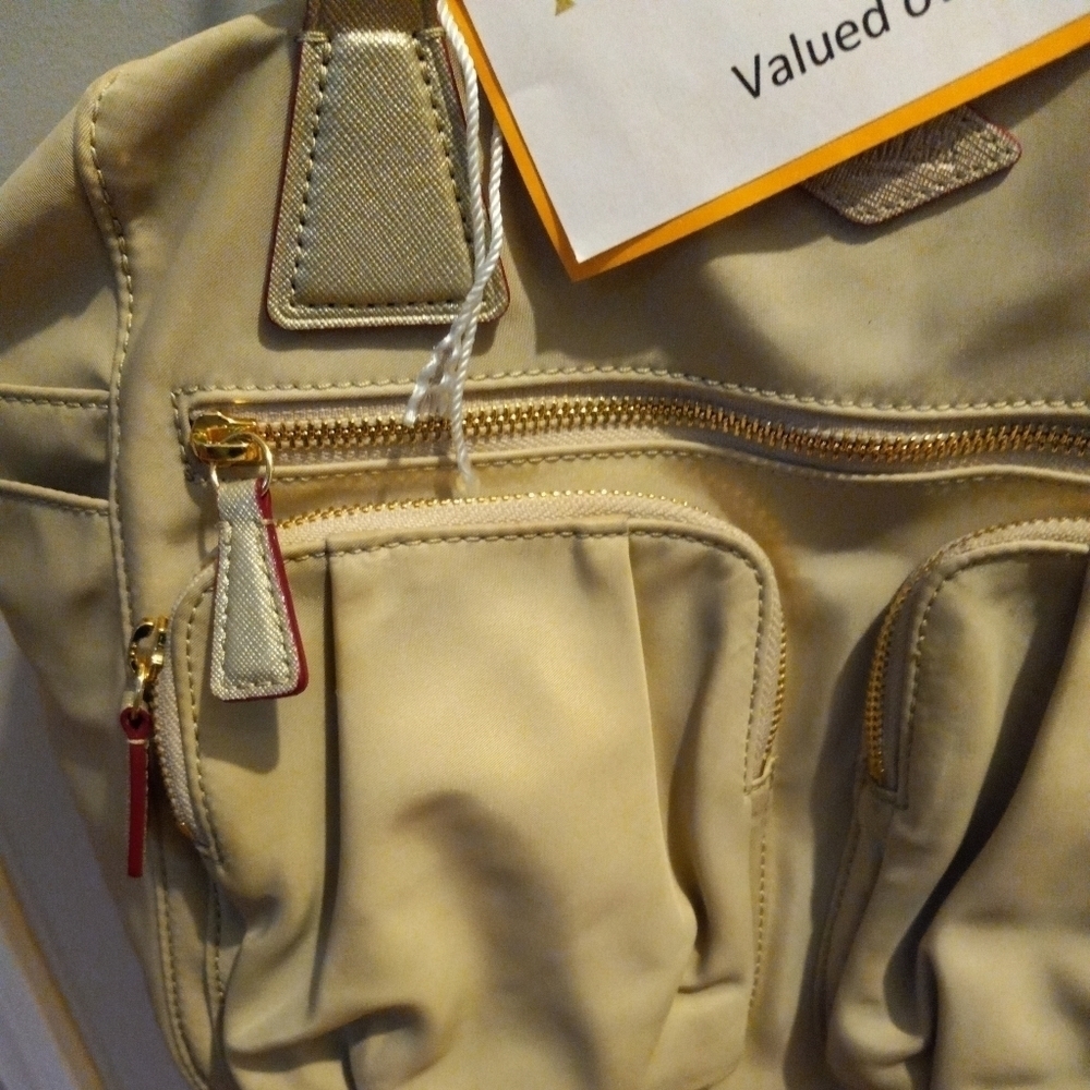 Mz Wallace bag Tan nylon. Double straps, gold hardware. - Picture 3 of 12